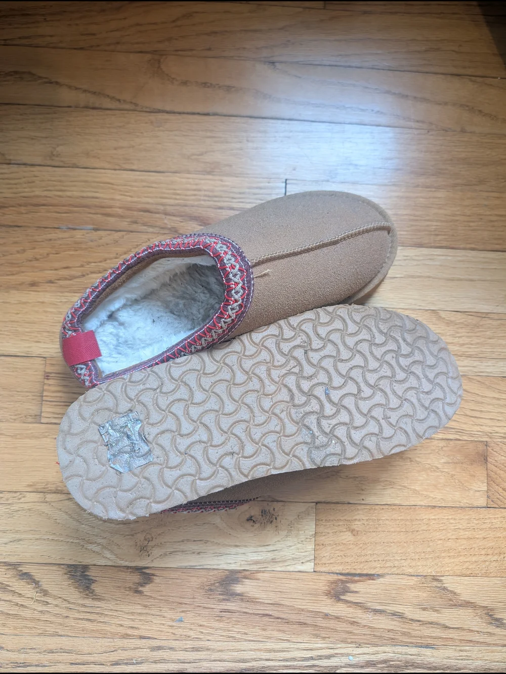 Women's Size 9 Shop Talulah Faux-Suede Cozy Slippers in Tan with Red Trim